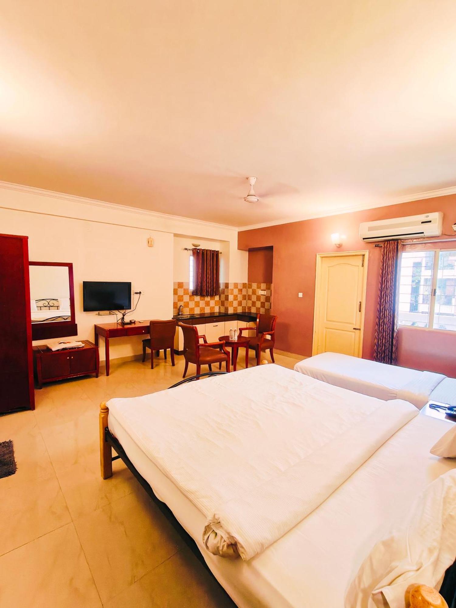 העיר בנגלור Kings Suites Palace Grounds מראה חיצוני תמונה