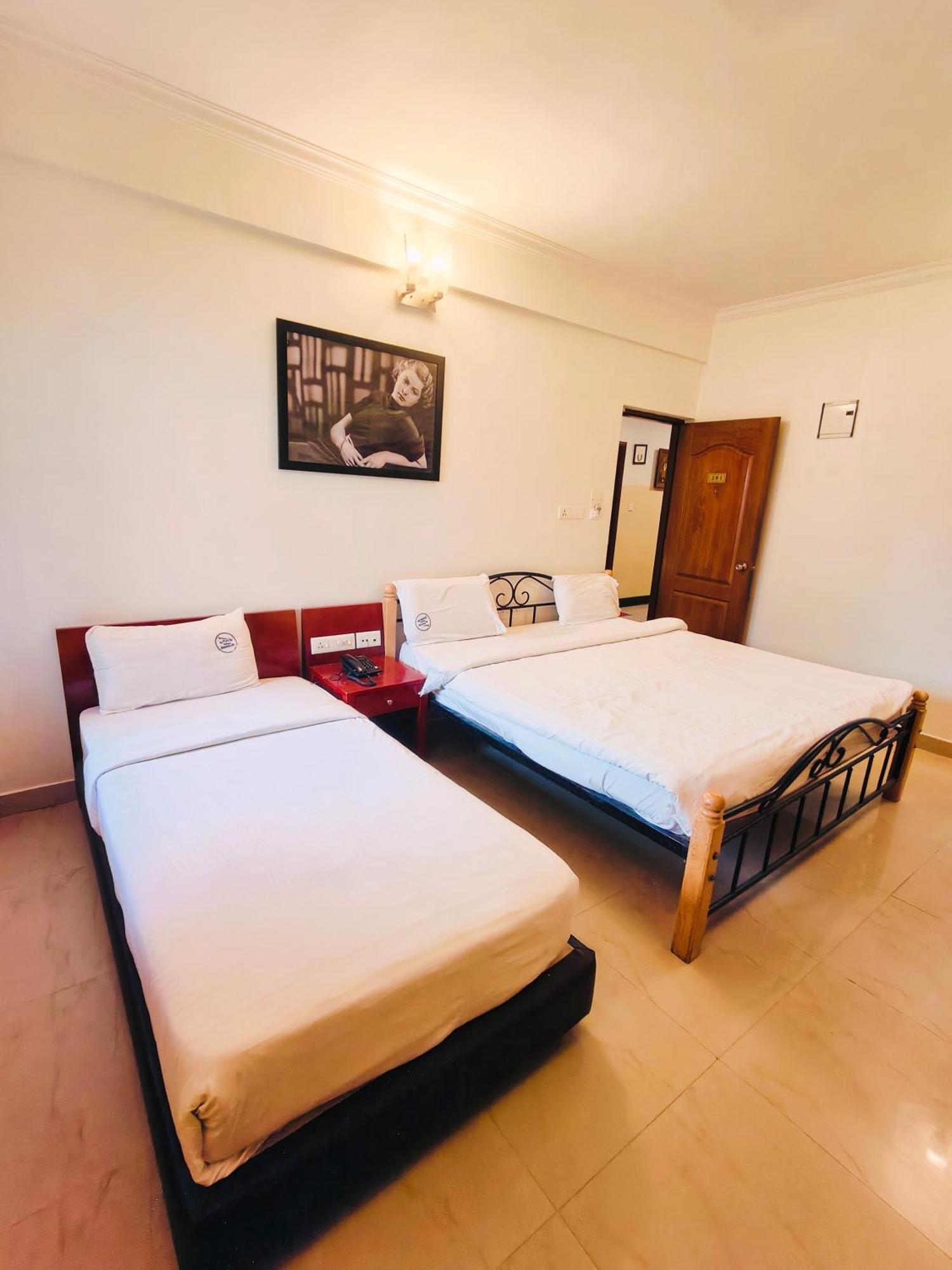 העיר בנגלור Kings Suites Palace Grounds מראה חיצוני תמונה
