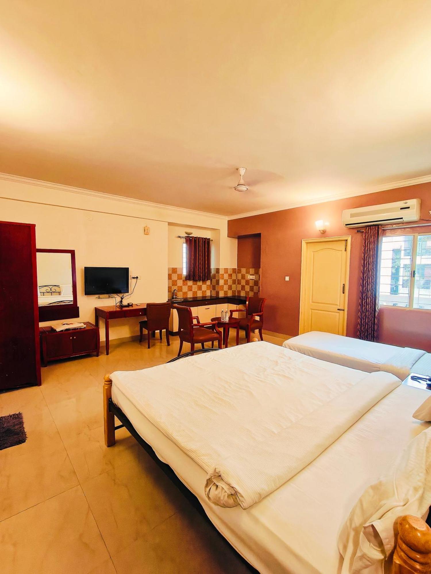 העיר בנגלור Kings Suites Palace Grounds מראה חיצוני תמונה